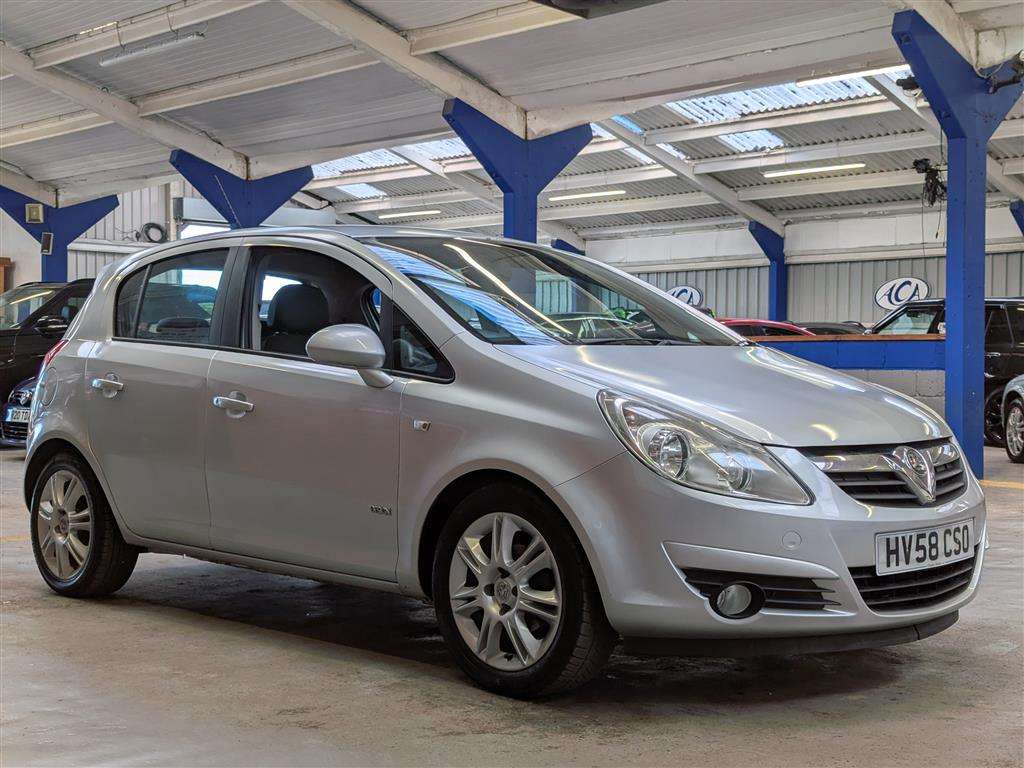 <p>2008 VAUXHALL CORSA DESIGN AUTO</p>