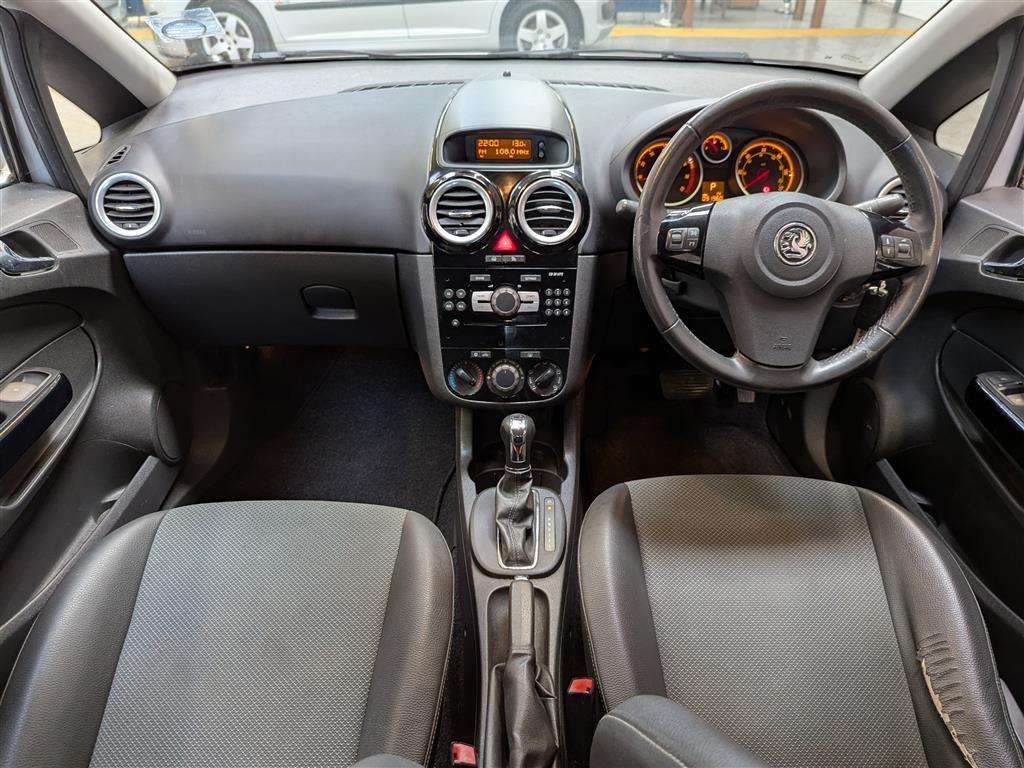 <p>2008 VAUXHALL CORSA DESIGN AUTO</p>