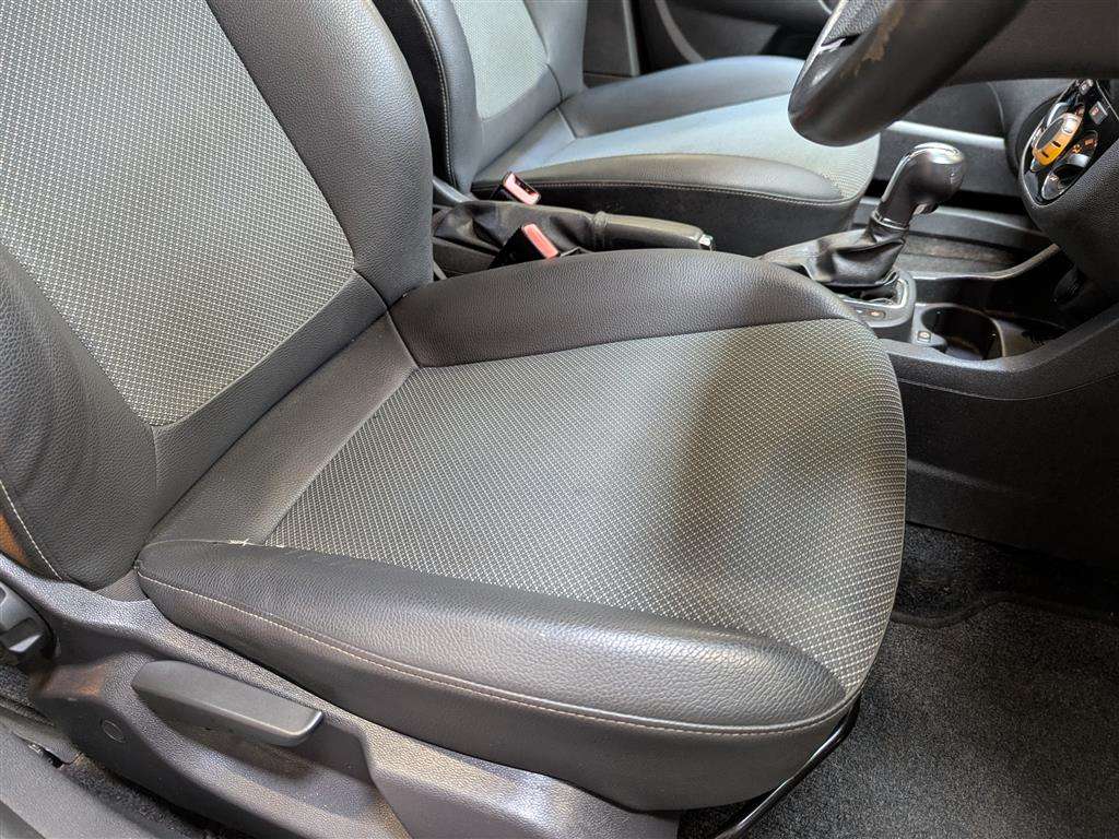 <p>2008 VAUXHALL CORSA DESIGN AUTO</p>