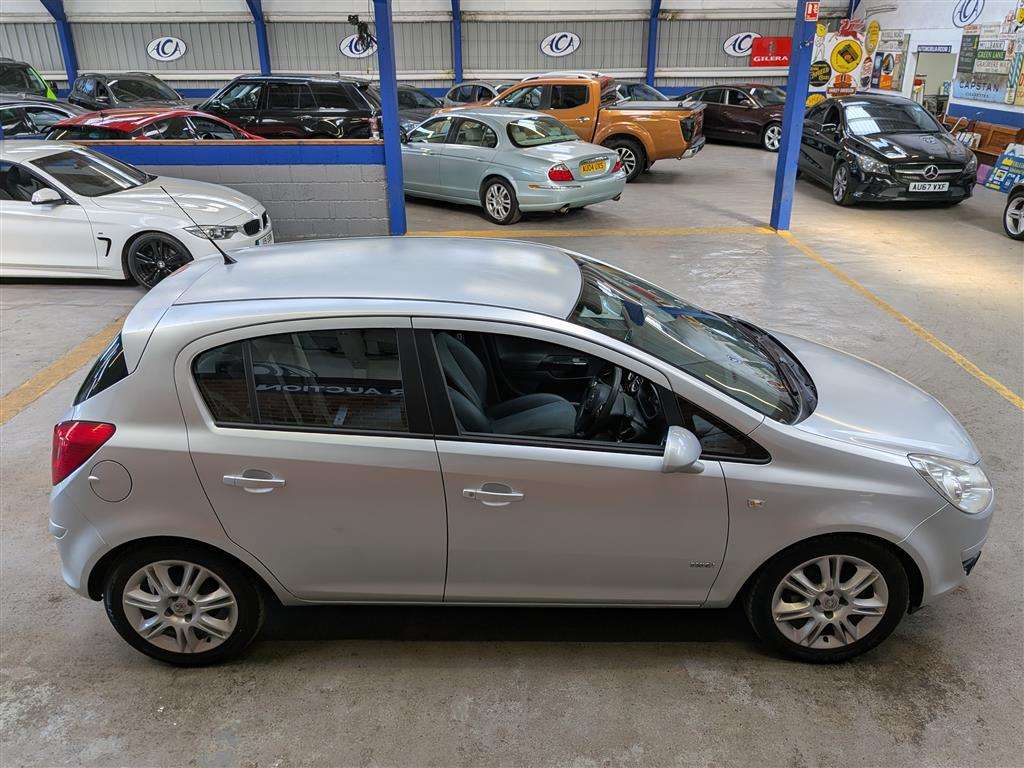 <p>2008 VAUXHALL CORSA DESIGN AUTO</p>