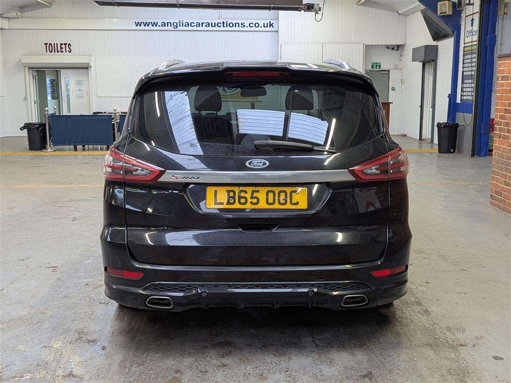 <p>2016 FORD S-MAX TITANIUM SPORT TDCI</p>