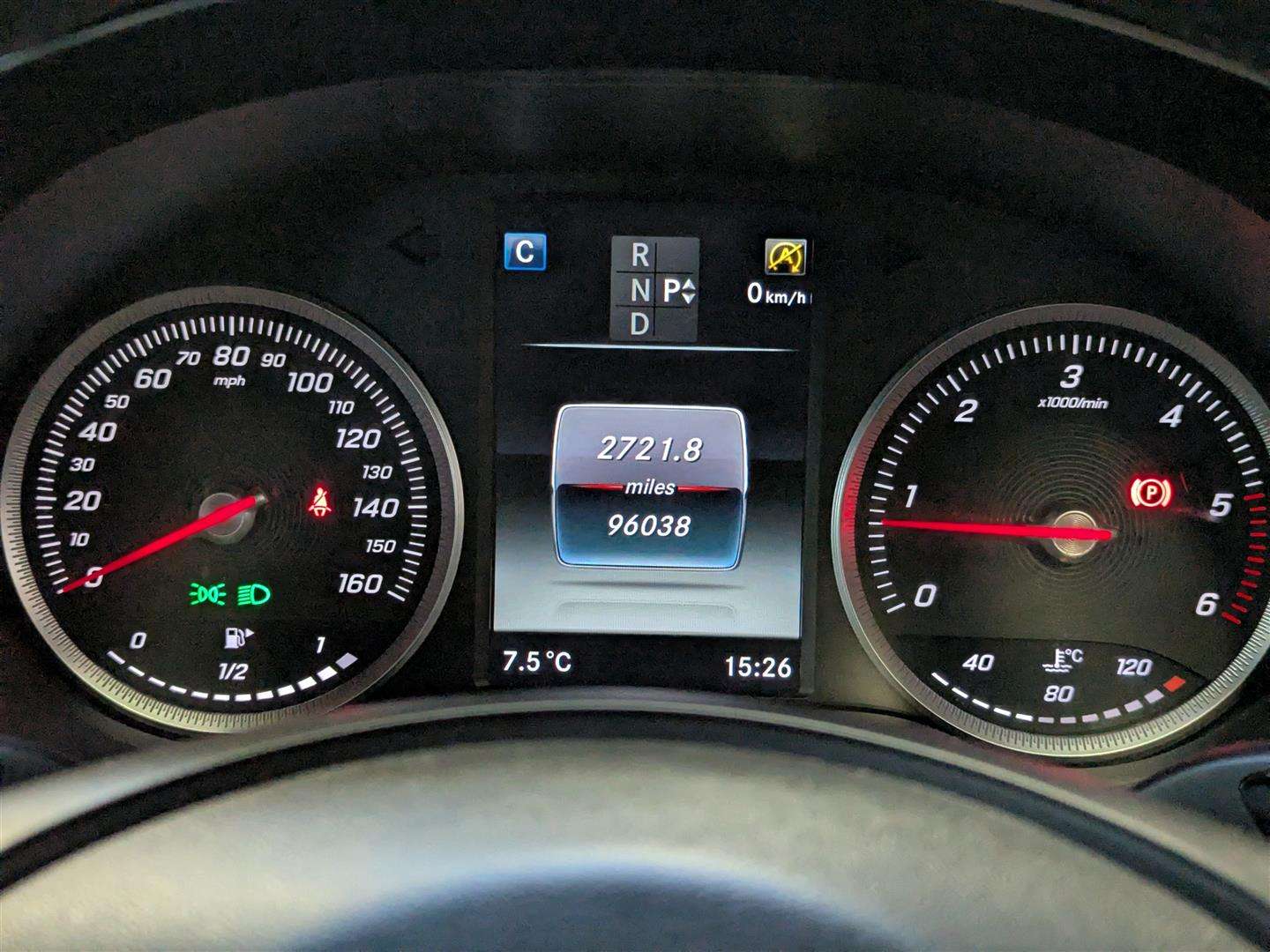 <p>2018 MERCEDES-BENZ C 220 SE EXECUTIVE EDITIO</p>