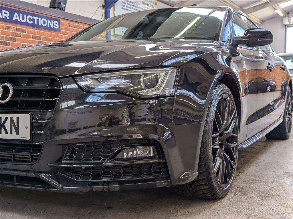<p>2016 AUDI A5 S LINE BLK ED + TFSI AUTO</p>
