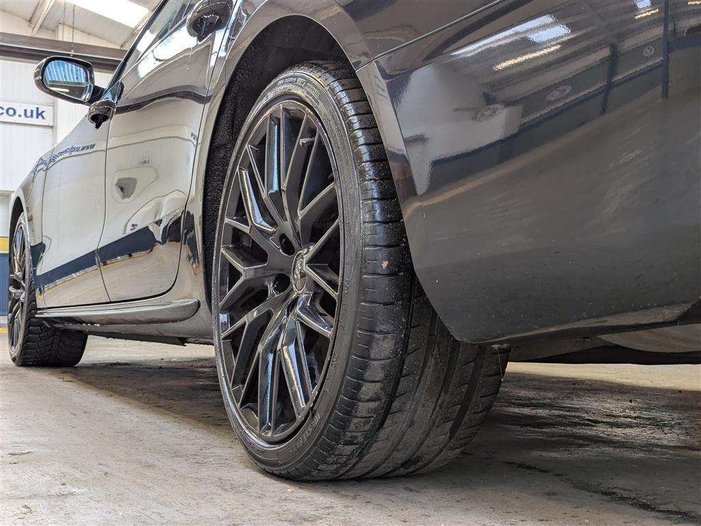 <p>2016 AUDI A5 S LINE BLK ED + TFSI AUTO</p>