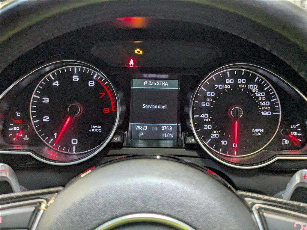 <p>2016 AUDI A5 S LINE BLK ED + TFSI AUTO</p>