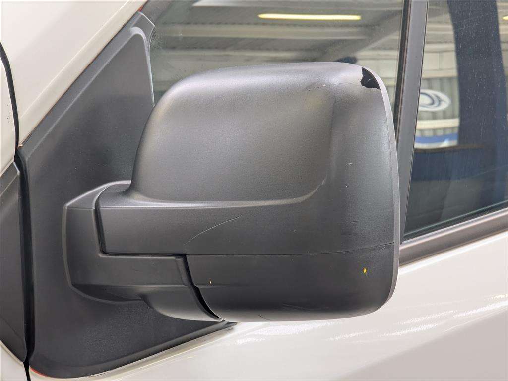 <p>2017 VAUXHALL VIVARO 2700 CDTI</p>