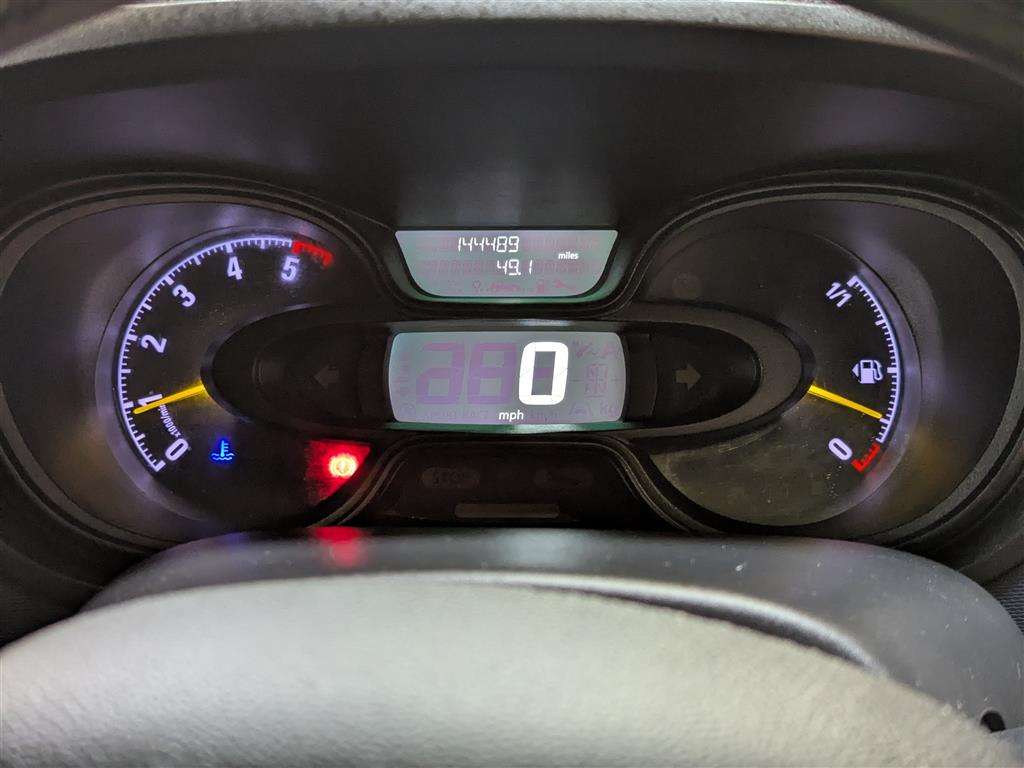 <p>2017 VAUXHALL VIVARO 2700 CDTI</p>