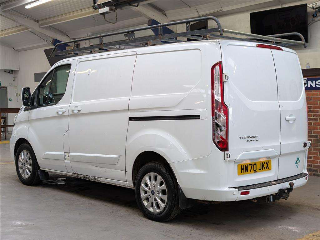 <p>2020 FORD TRANSIT CUSTOM 300LIMITD</p>