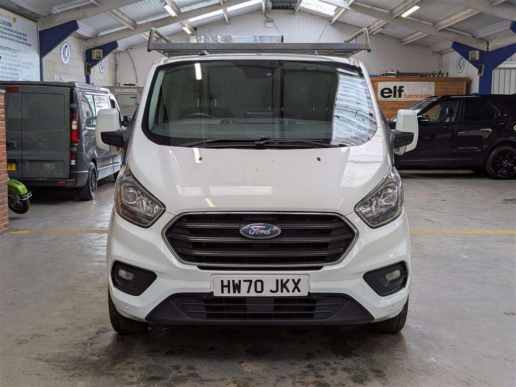 <p>2020 FORD TRANSIT CUSTOM 300LIMITD</p>