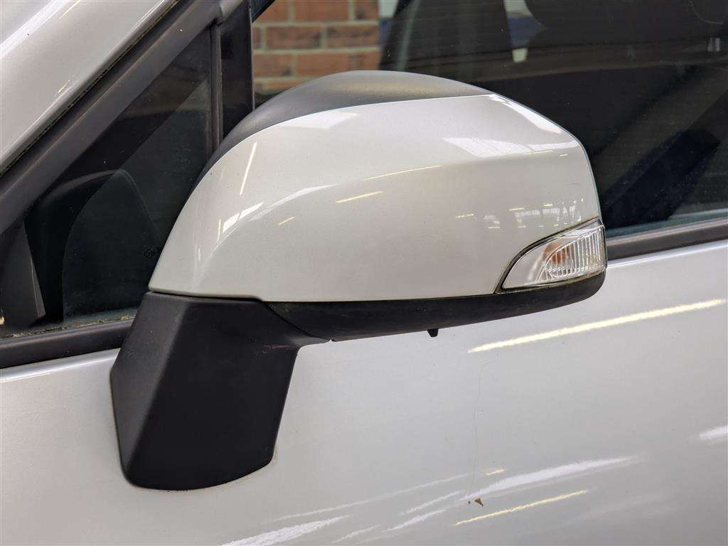 <p>2010 RENAULT G SCENIC DY-IQUE TTOM DCI</p>