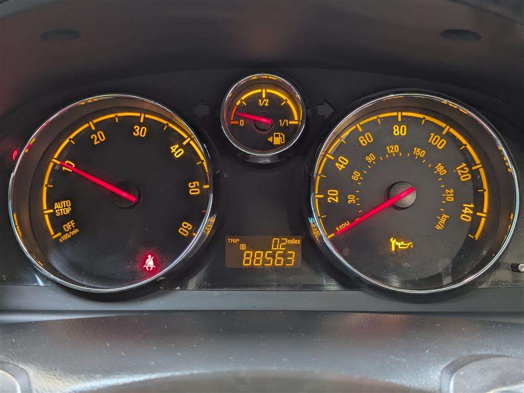 <p>2014 VAUXHALL ANTARA DIAMOND CDTI S/S</p>