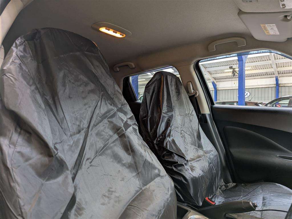 <p>2015 NISSAN JUKE ACENTA DCI</p>