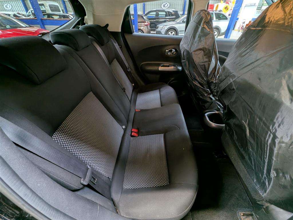 <p>2015 NISSAN JUKE ACENTA DCI</p>