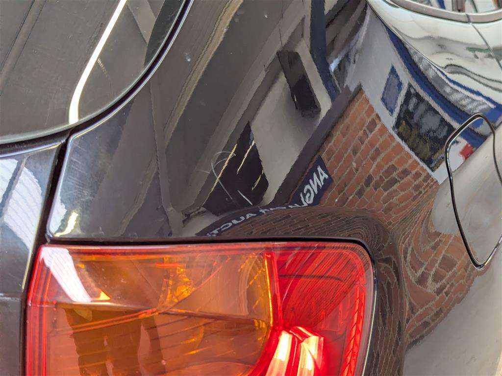 <p>2014 BMW X1 XDRIVE18D XLINE</p>