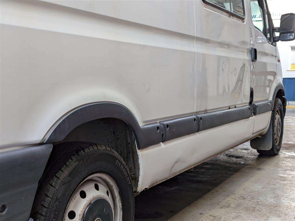 <p>2004 VAUXHALL MOVANO DTI 3300 MWB</p>