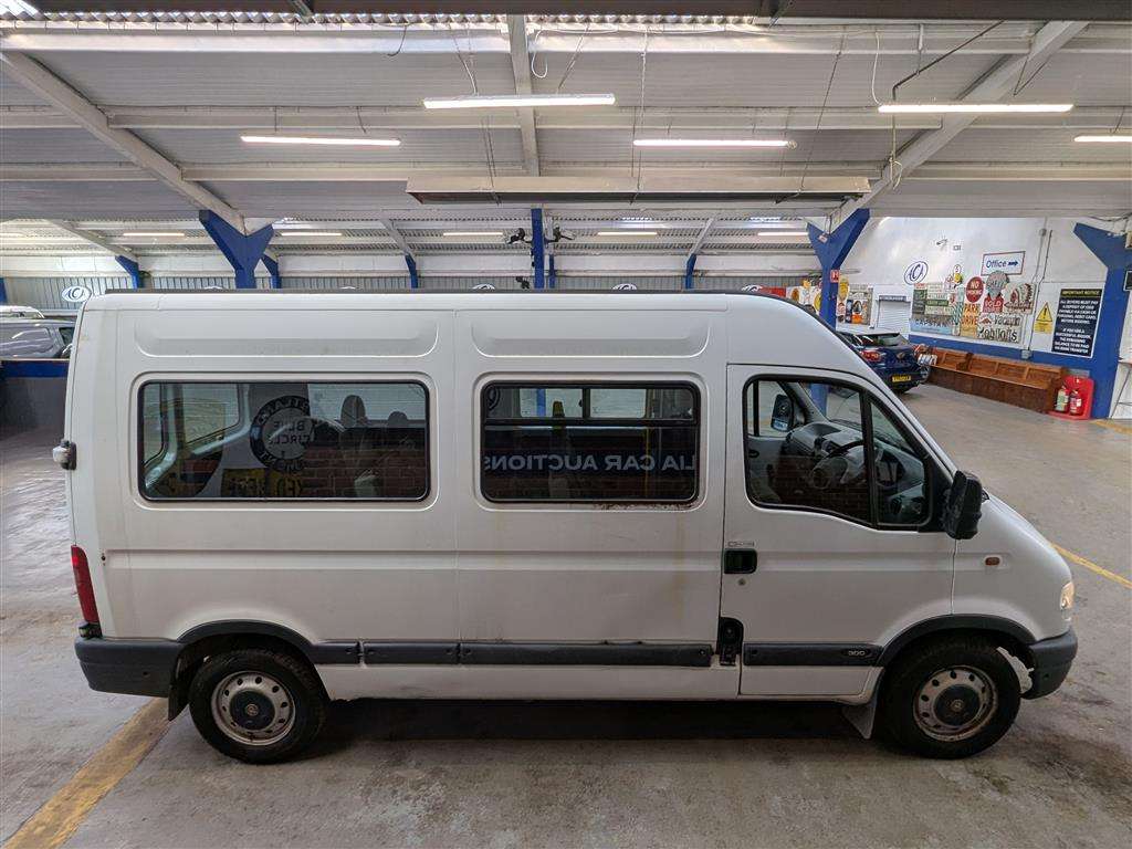 <p>2004 VAUXHALL MOVANO DTI 3300 MWB</p>