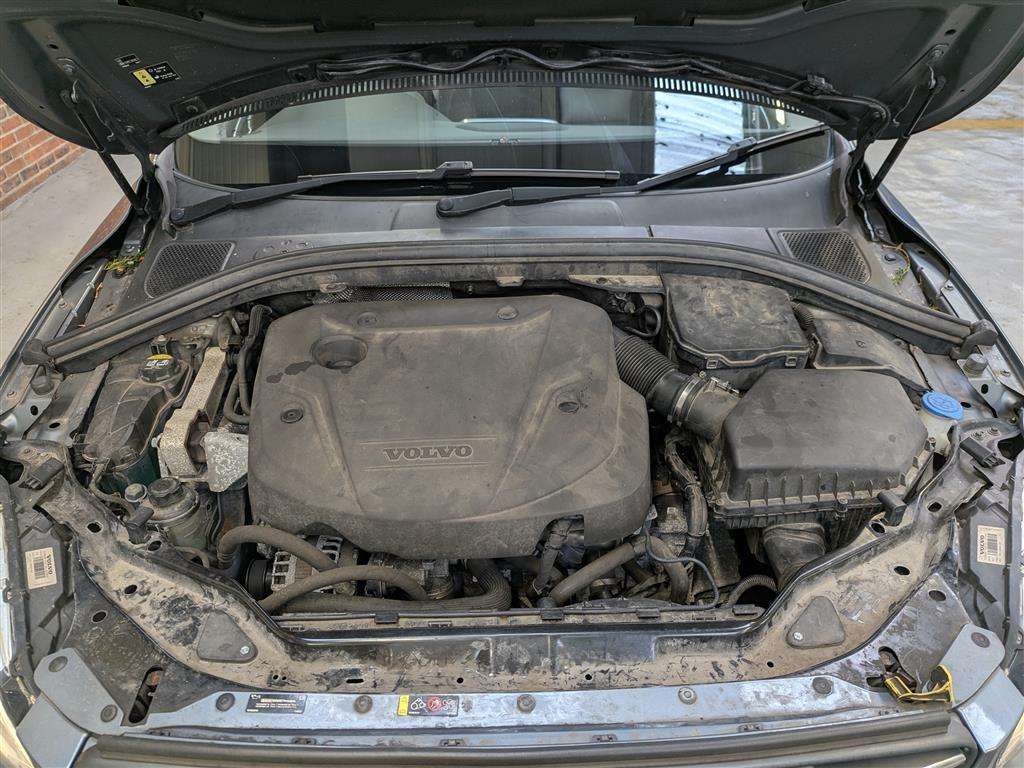 <p>2017 VOLVO XC60 SE NAV D4</p>