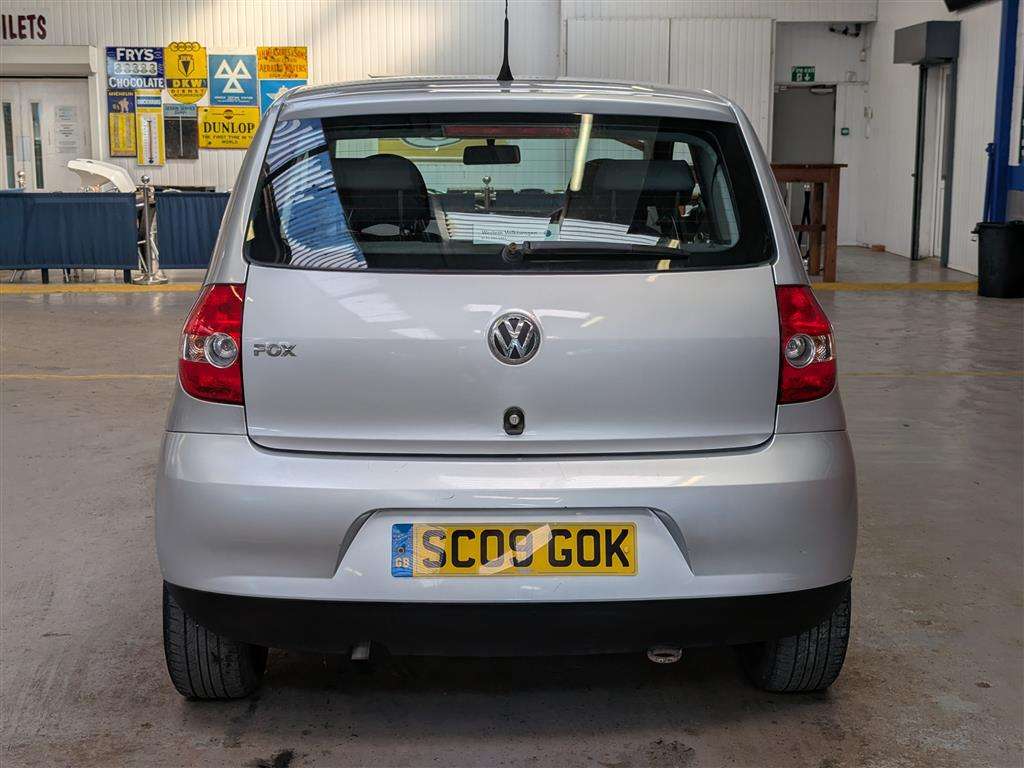 <p>2009 VOLKSWAGEN FOX 55</p>
