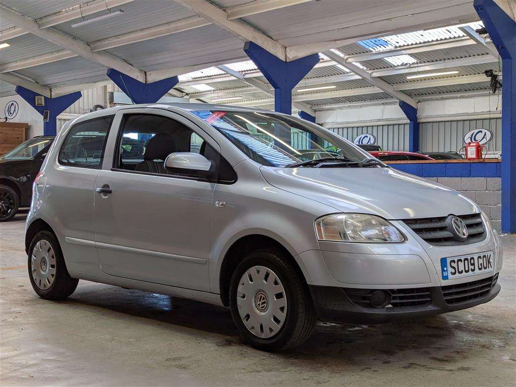 <p>2009 VOLKSWAGEN FOX 55</p>
