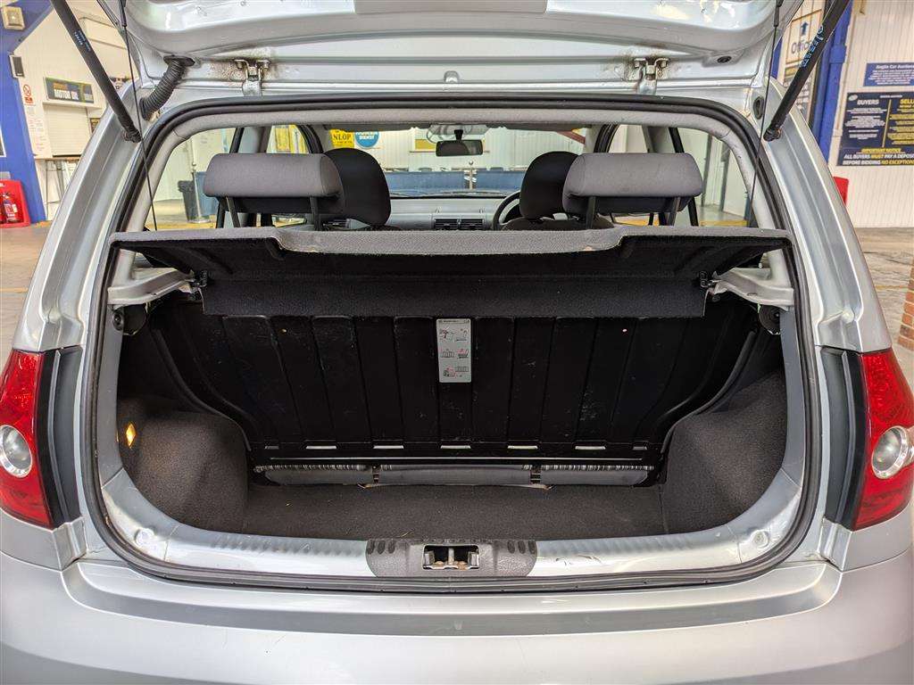 <p>2009 VOLKSWAGEN FOX 55</p>