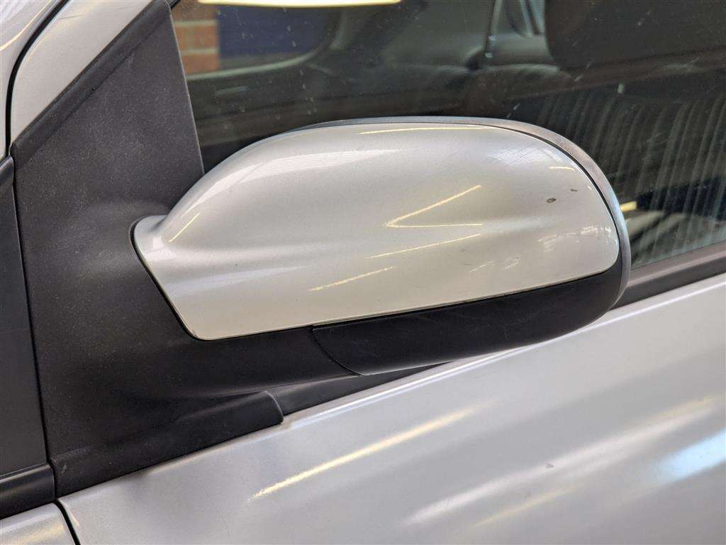 <p>2009 VOLKSWAGEN FOX 55</p>