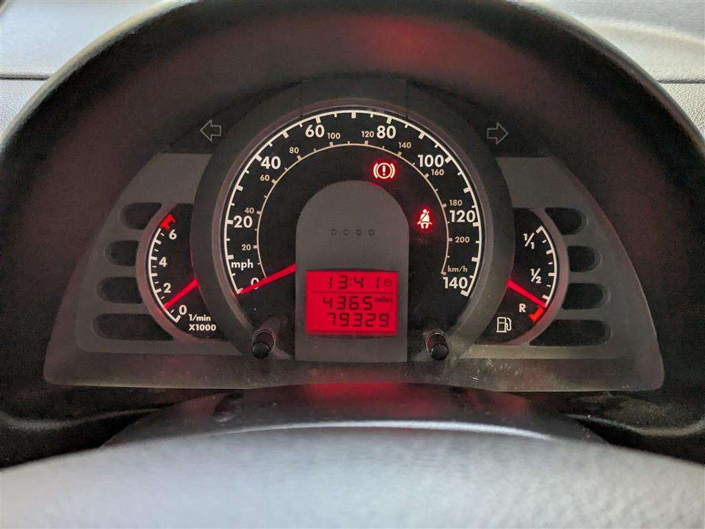 <p>2009 VOLKSWAGEN FOX 55</p>