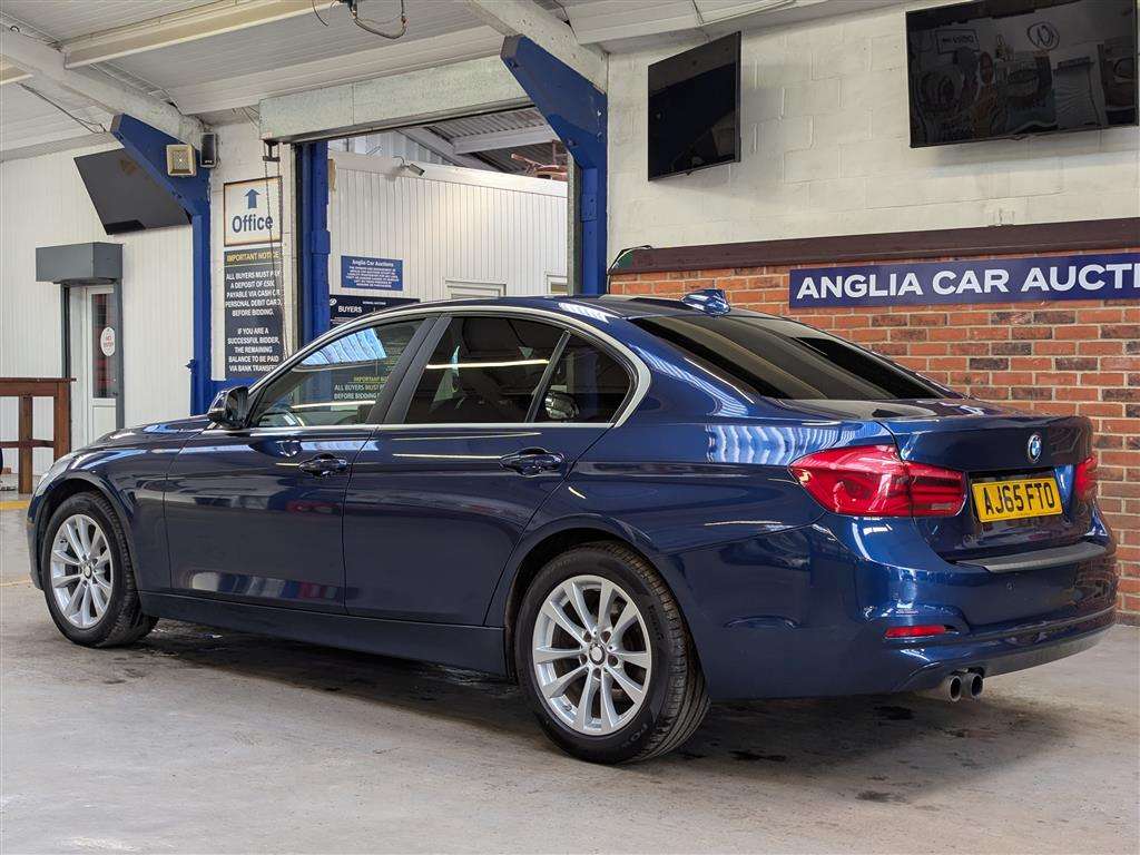 <p>2015 BMW 320I SE</p>