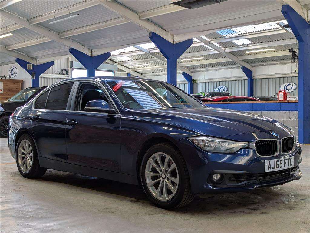 <p>2015 BMW 320I SE</p>