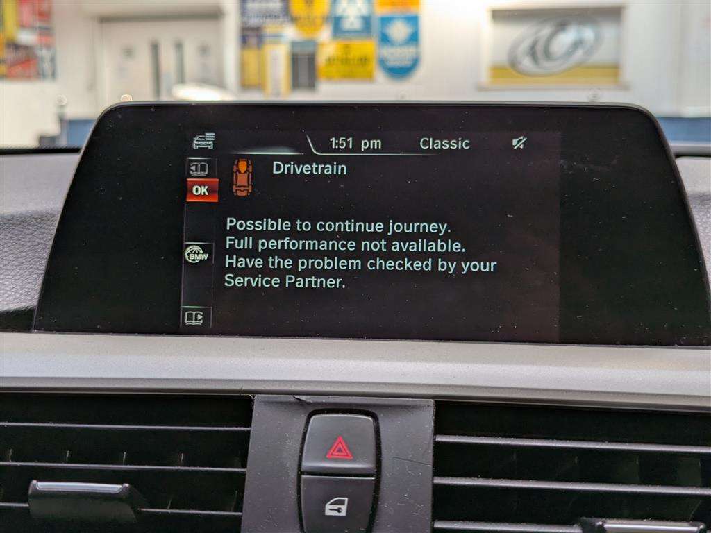 <p>2015 BMW 320I SE</p>