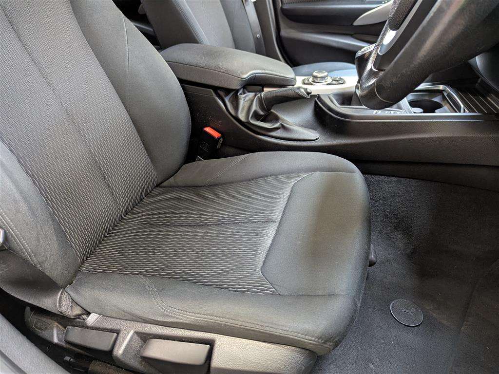 <p>2015 BMW 320I SE</p>