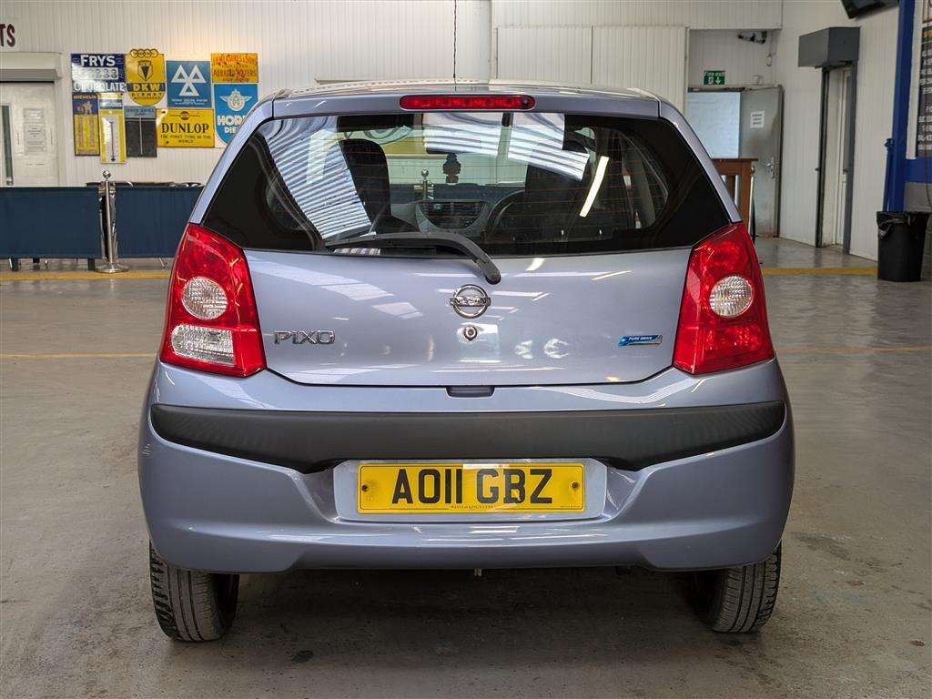 <p>2011 NISSAN PIXO VISIA</p>