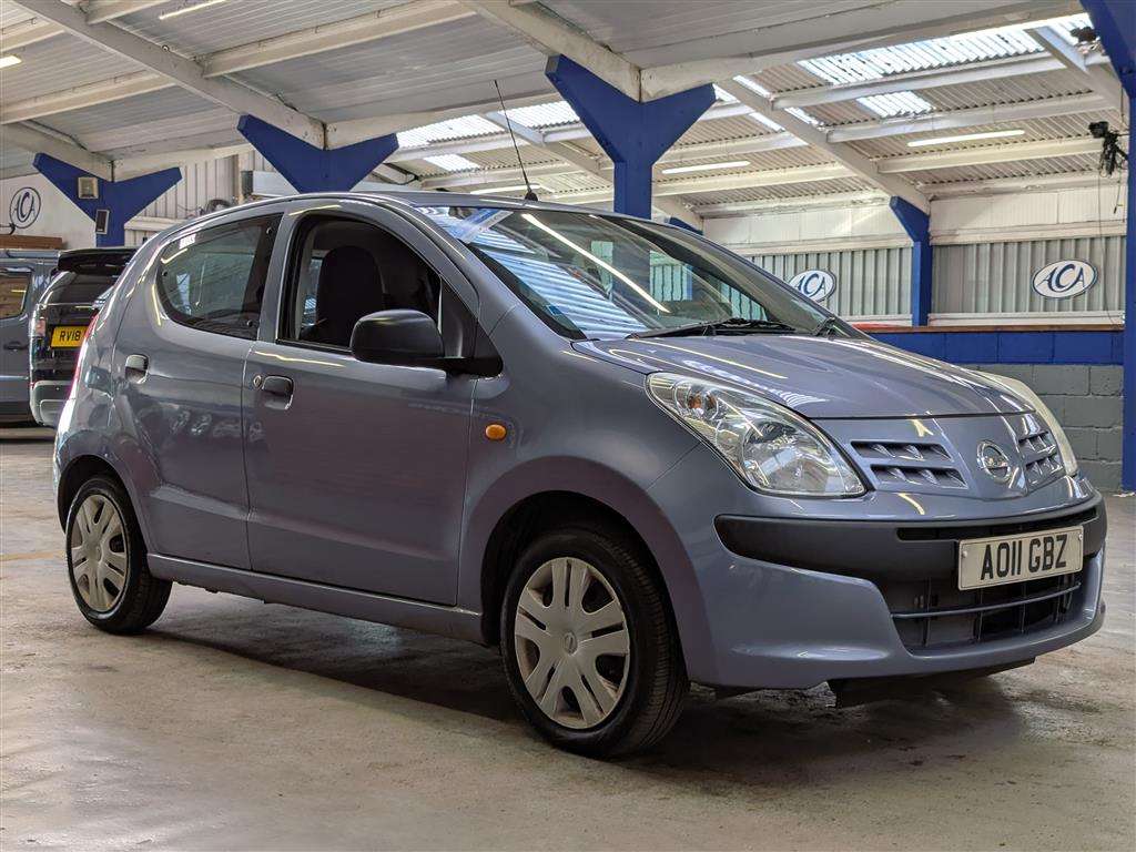 <p>2011 NISSAN PIXO VISIA</p>