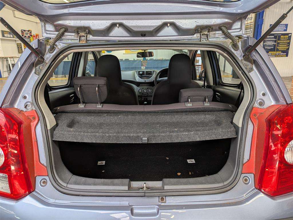 <p>2011 NISSAN PIXO VISIA</p>