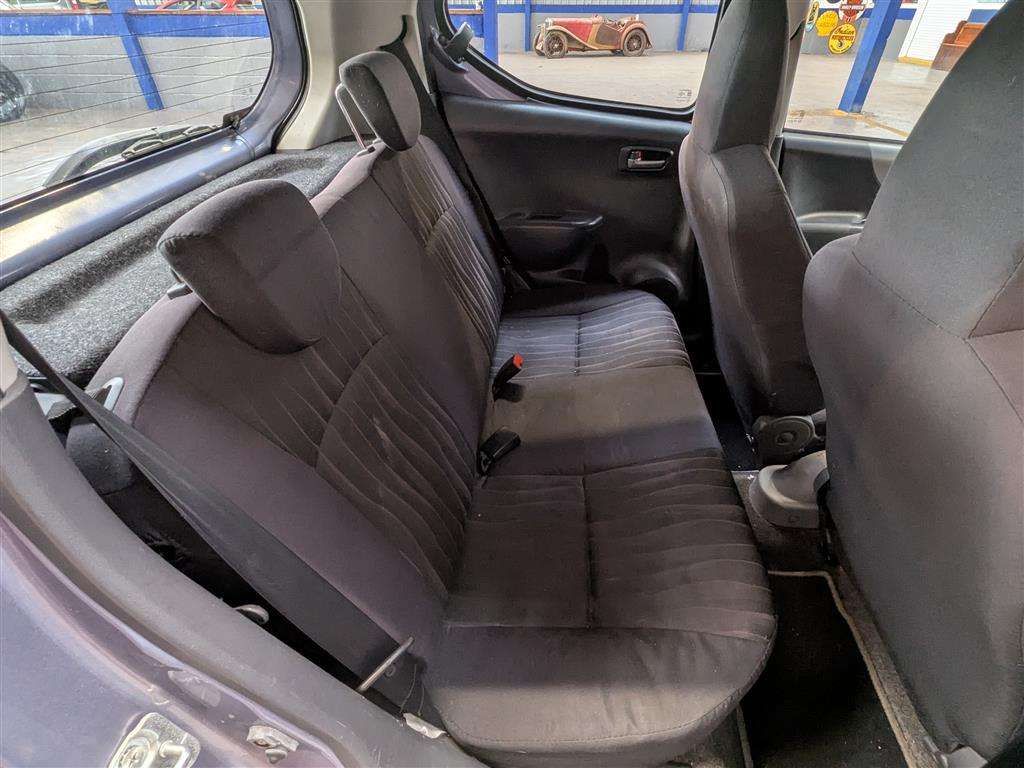 <p>2011 NISSAN PIXO VISIA</p>