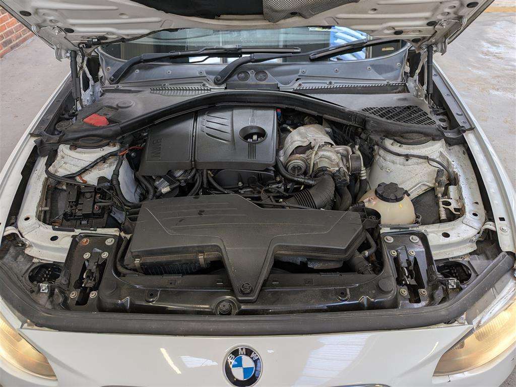 <p>2012 BMW 116I SPORT TURBO</p>
