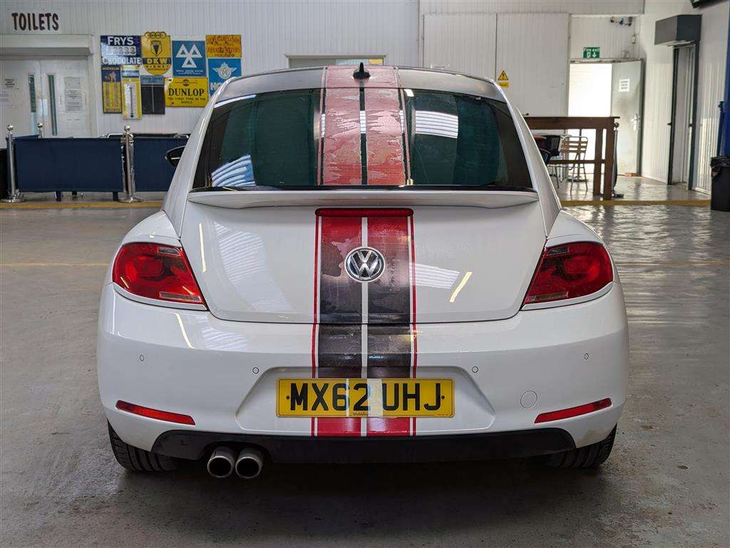 <p>2012 VOLKSWAGEN BEETLE SPORT TSI</p>
