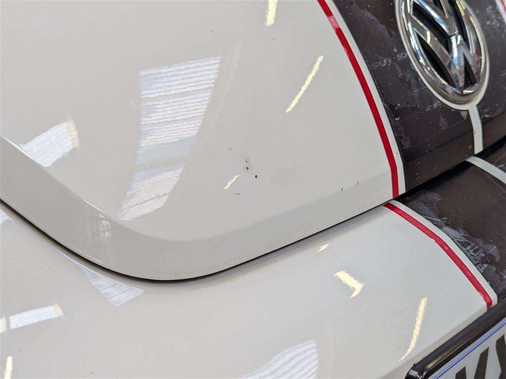 <p>2012 VOLKSWAGEN BEETLE SPORT TSI</p>