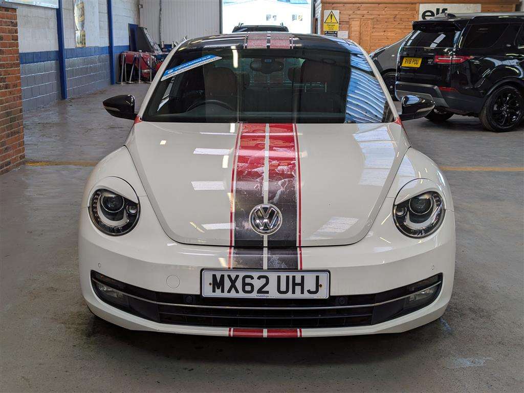 <p>2012 VOLKSWAGEN BEETLE SPORT TSI</p>