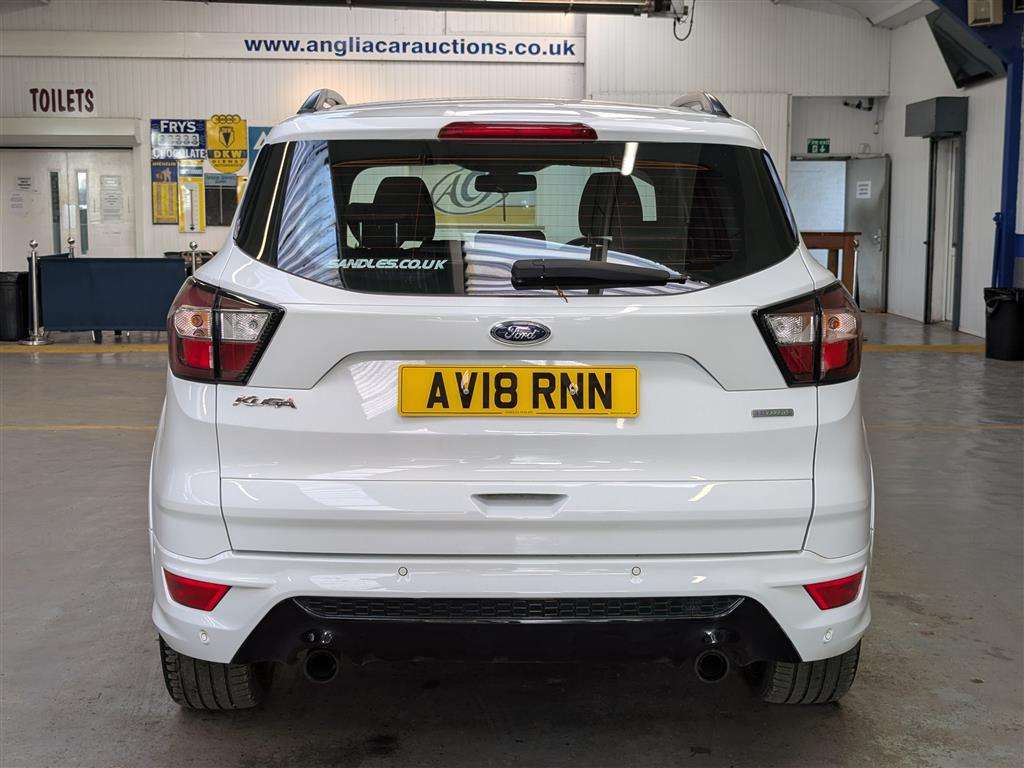<p>2018 FORD KUGA ST-LINE X</p>