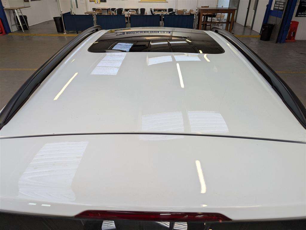 <p>2018 FORD KUGA ST-LINE X</p>