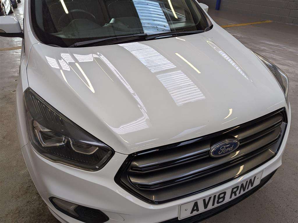 <p>2018 FORD KUGA ST-LINE X</p>