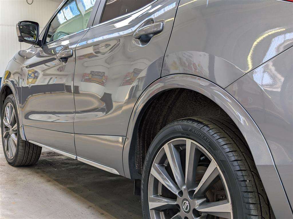 <p>2020 NISSAN QASHQAI TEKNA + DCI S-A</p>