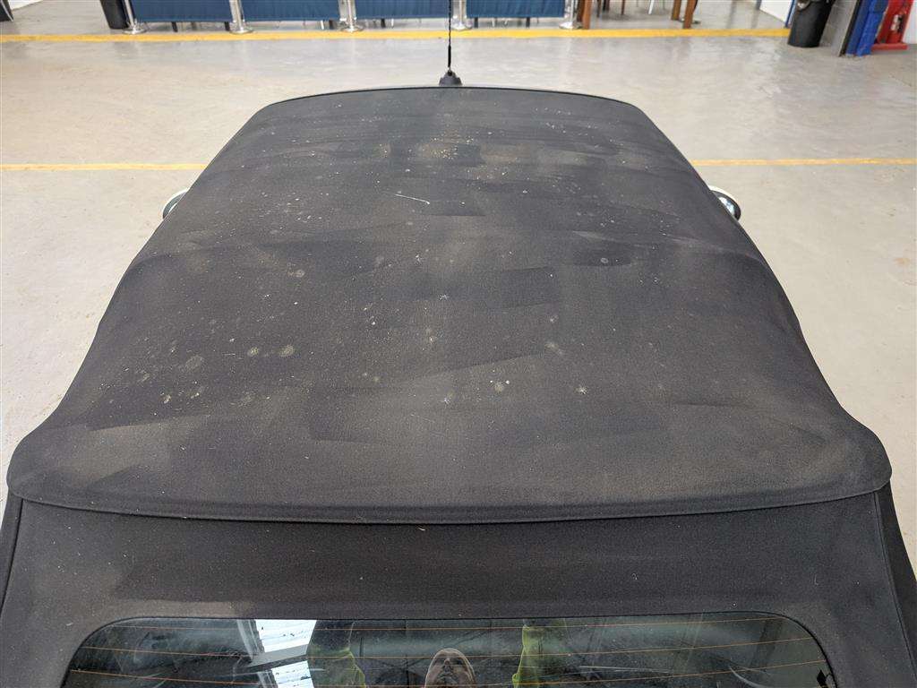 <p>2014 MINI COOPER</p>