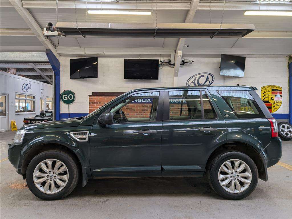 <p>2012 LAND ROVER FREELANDER HSE SD4 AUTO</p>