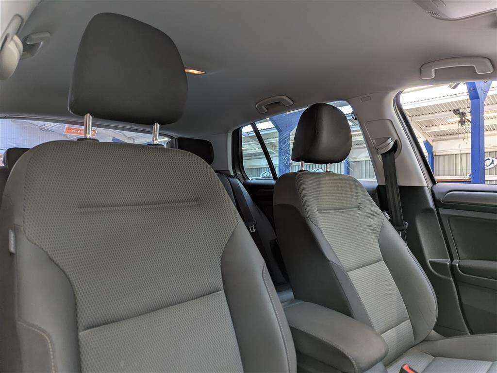 <p>2013 VOLKSWAGEN GOLF SE BLUEMOTION TECH T</p>