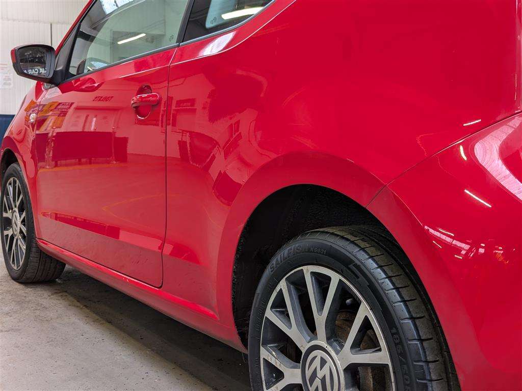 <p>2015 VOLKSWAGEN ROCK UP</p>