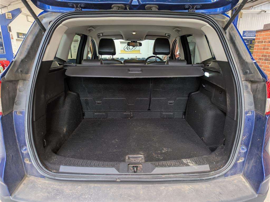 <p>2014 FORD KUGA TITANIUM 4X2 TDCI</p>