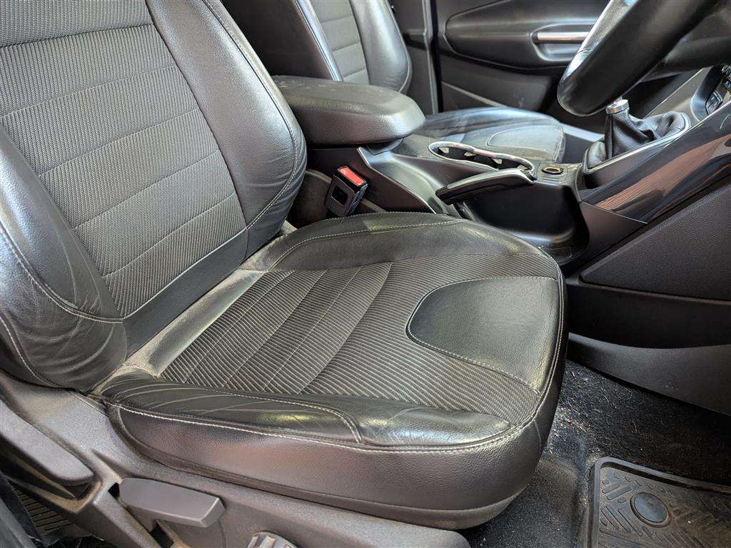 <p>2014 FORD KUGA TITANIUM 4X2 TDCI</p>