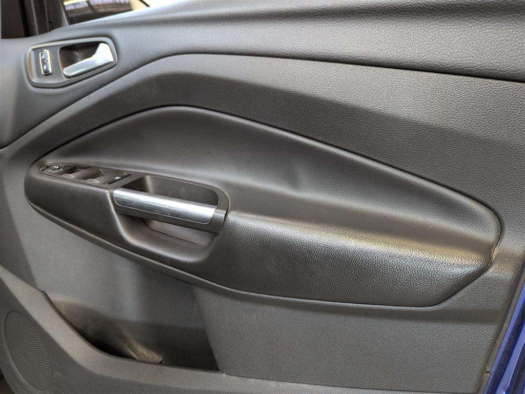 <p>2014 FORD KUGA TITANIUM 4X2 TDCI</p>