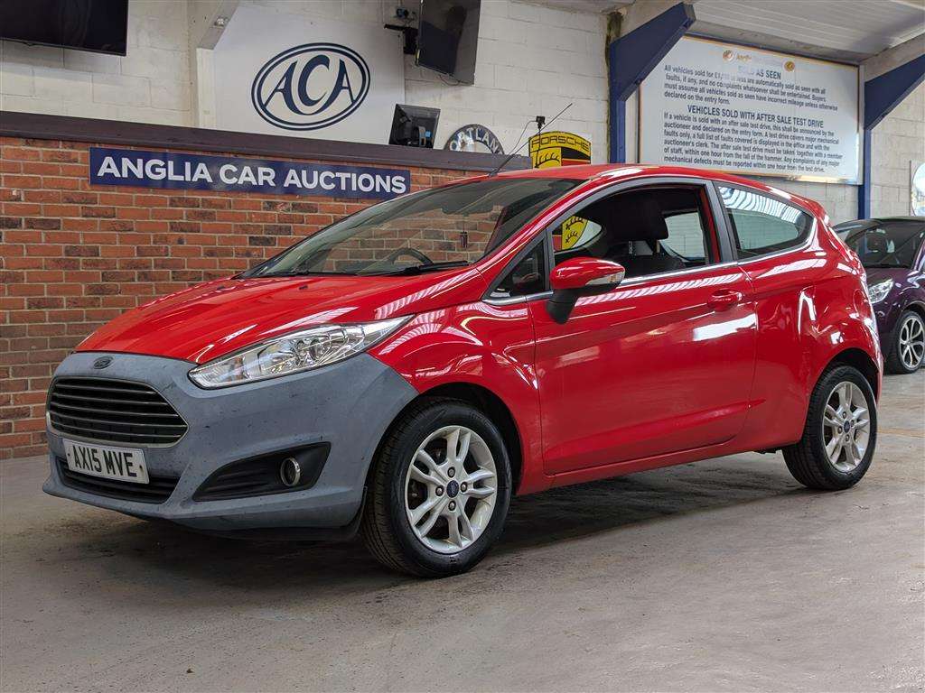 <p>2015 FORD FIESTA ZETEC</p>